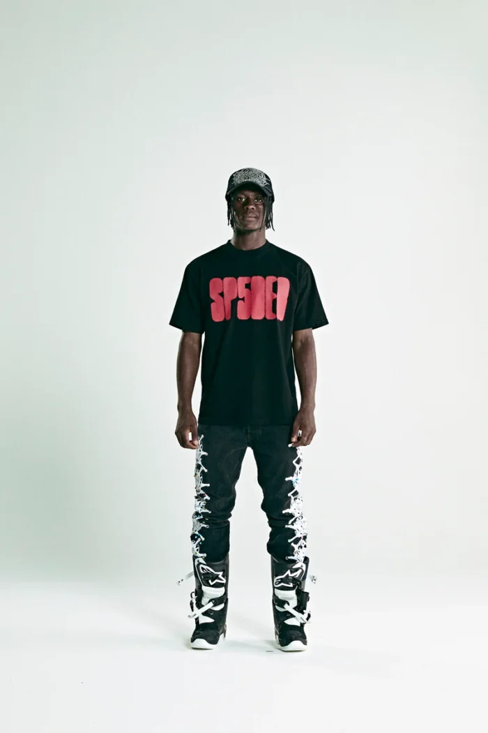 SP5DER FOCUSED LOGO TEE BLACK